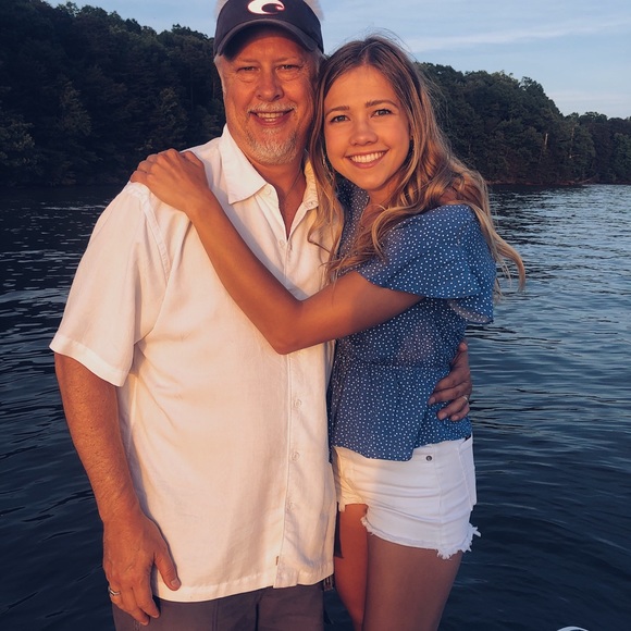 Meet your Posher, Michaela - Picture 4 of 6